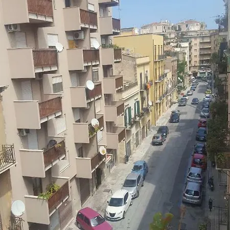 Ridente Apartment *